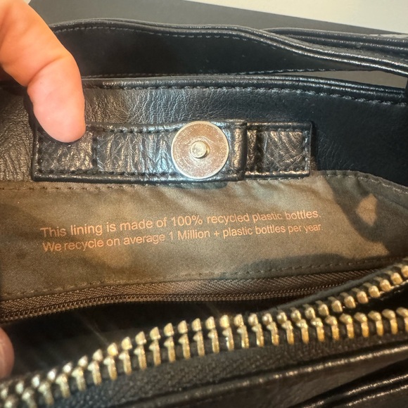 Black Matt & Nat purse. - Picture 9 of 9